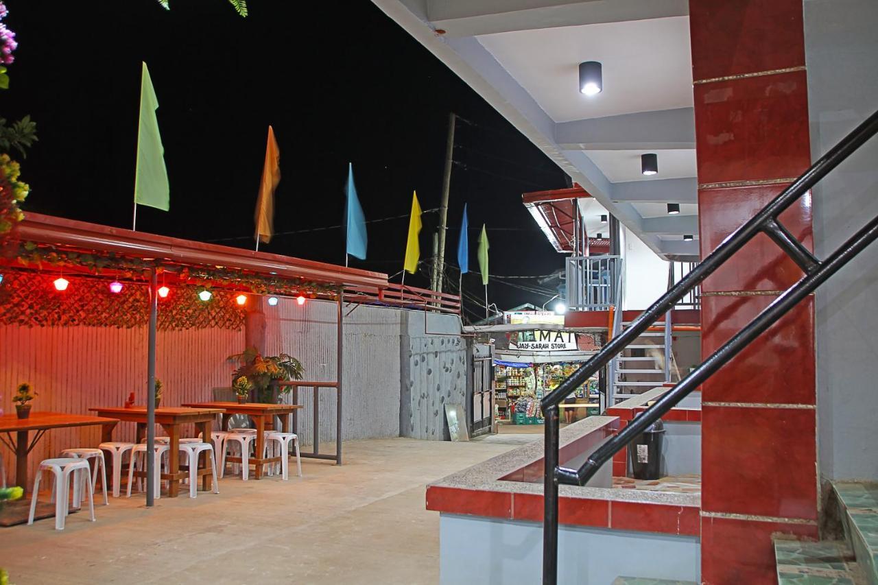 Mario's Travellers Coron