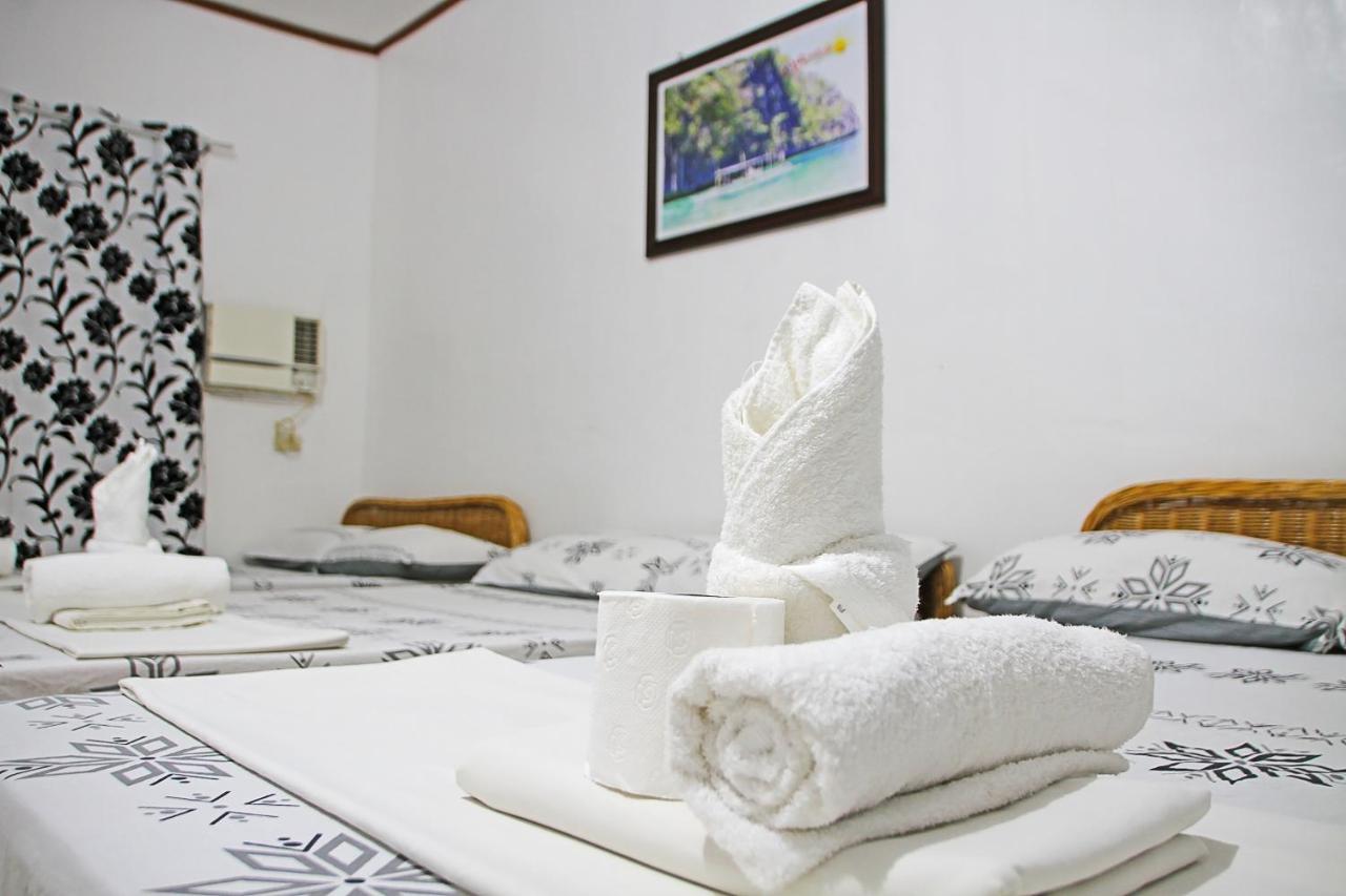 Inn Mario's Travellers Coron