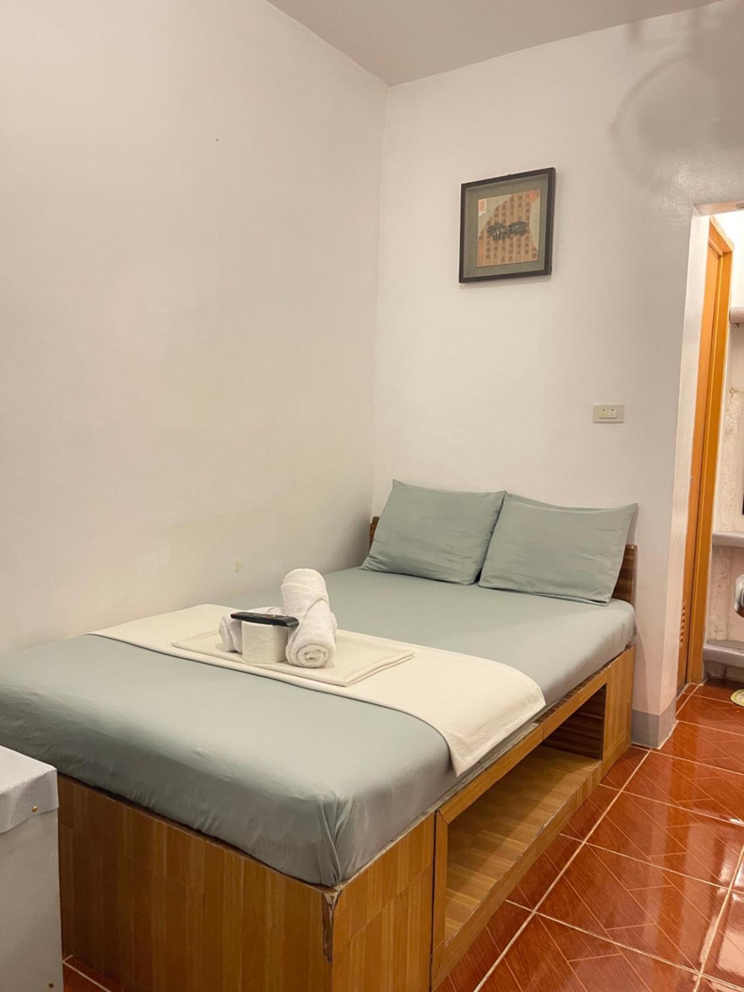 Mario's Travellers Inn Coron