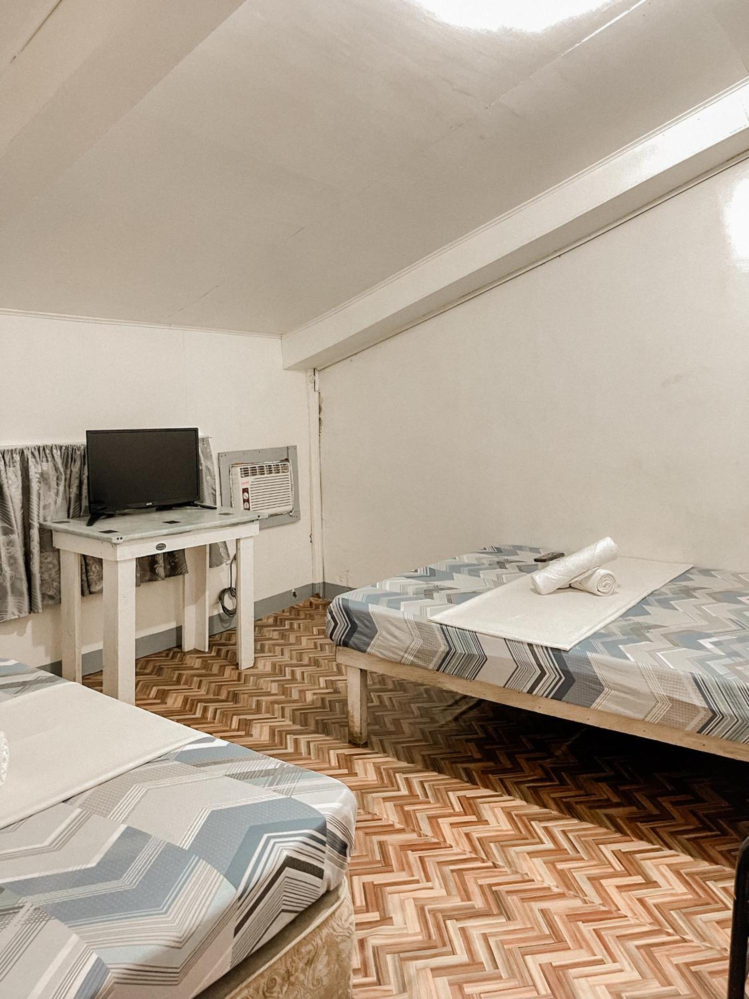 Mario's Travellers Inn 2*